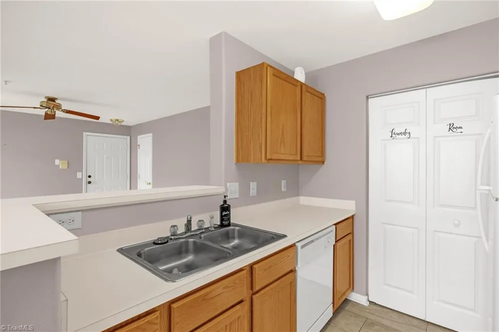 2204 Mcconnell Drive Kernersville, NC 27284