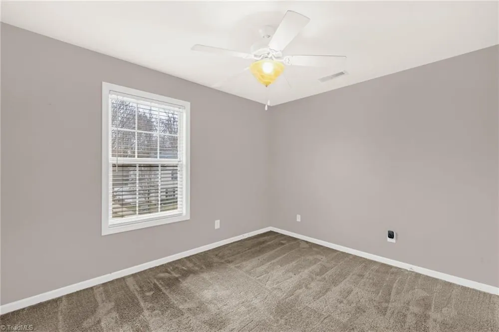 2204 Mcconnell Drive Kernersville, NC 27284