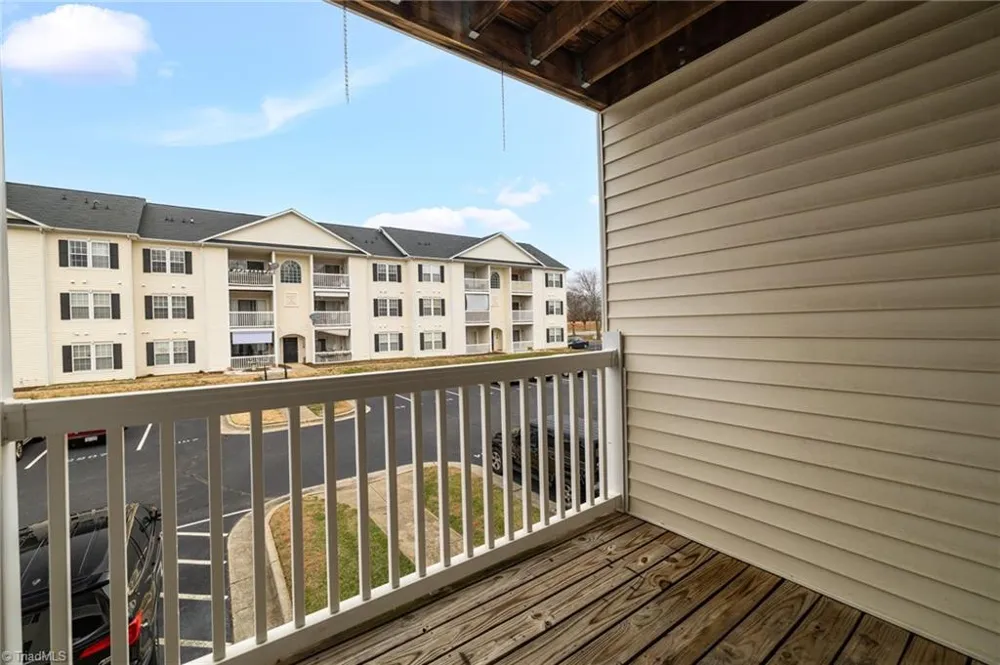 2204 Mcconnell Drive Kernersville, NC 27284