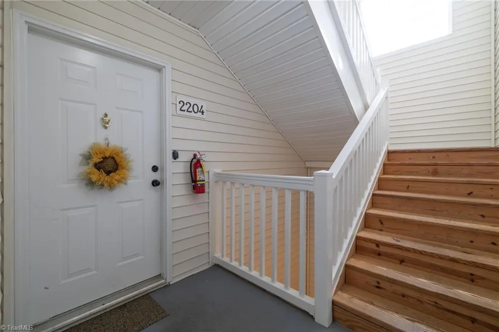 2204 Mcconnell Drive Kernersville, NC 27284