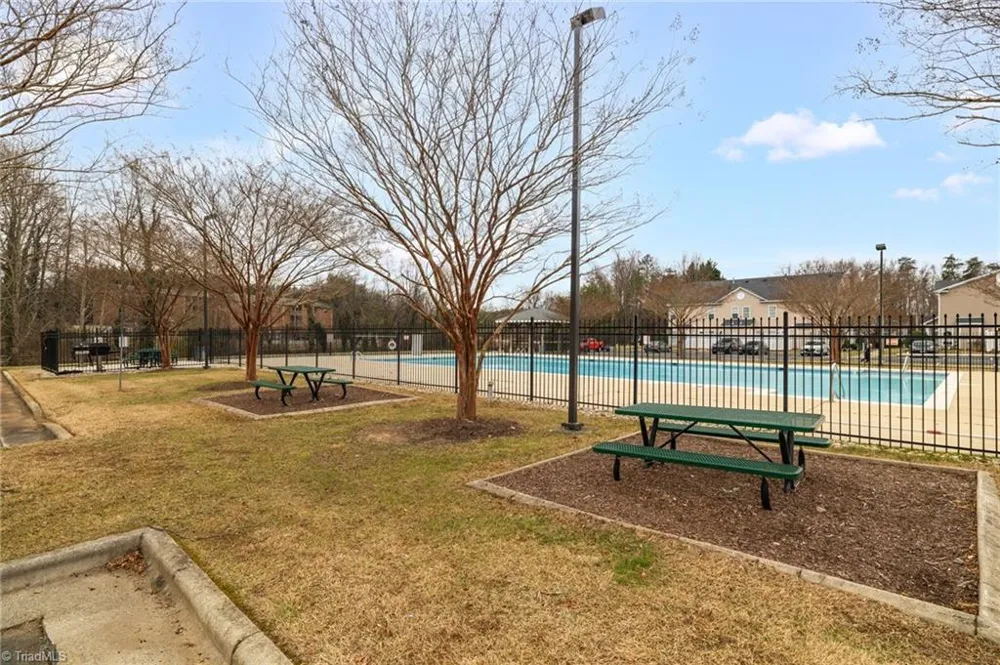 2204 Mcconnell Drive Kernersville, NC 27284