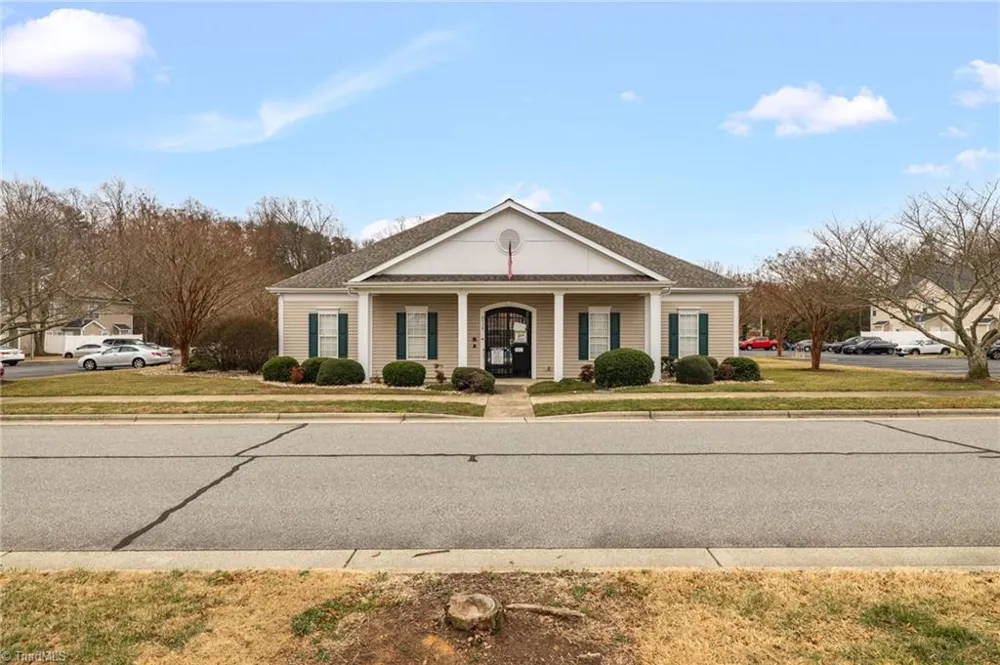 2204 Mcconnell Drive Kernersville, NC 27284