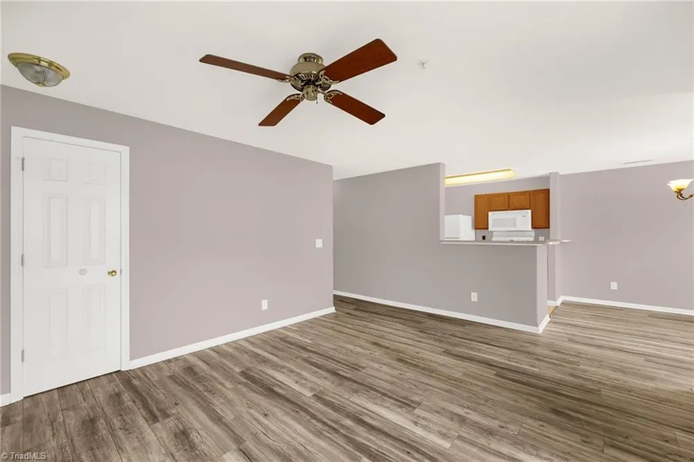 2204 Mcconnell Drive Kernersville, NC 27284