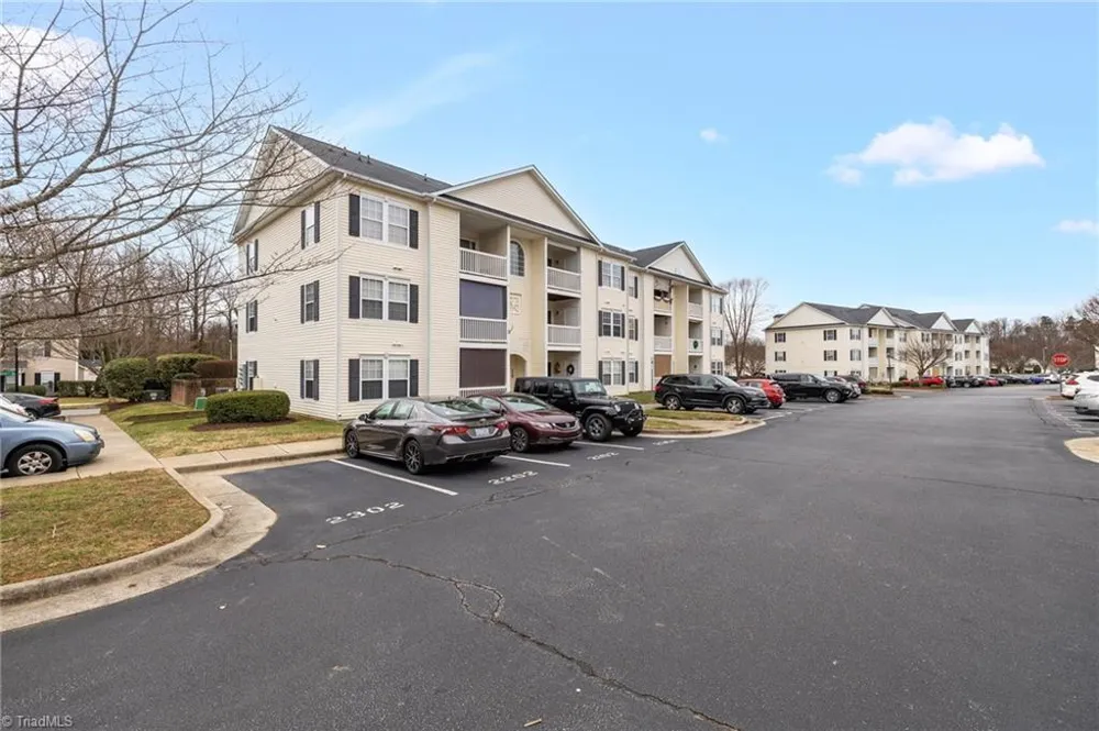 2204 Mcconnell Drive Kernersville, NC 27284