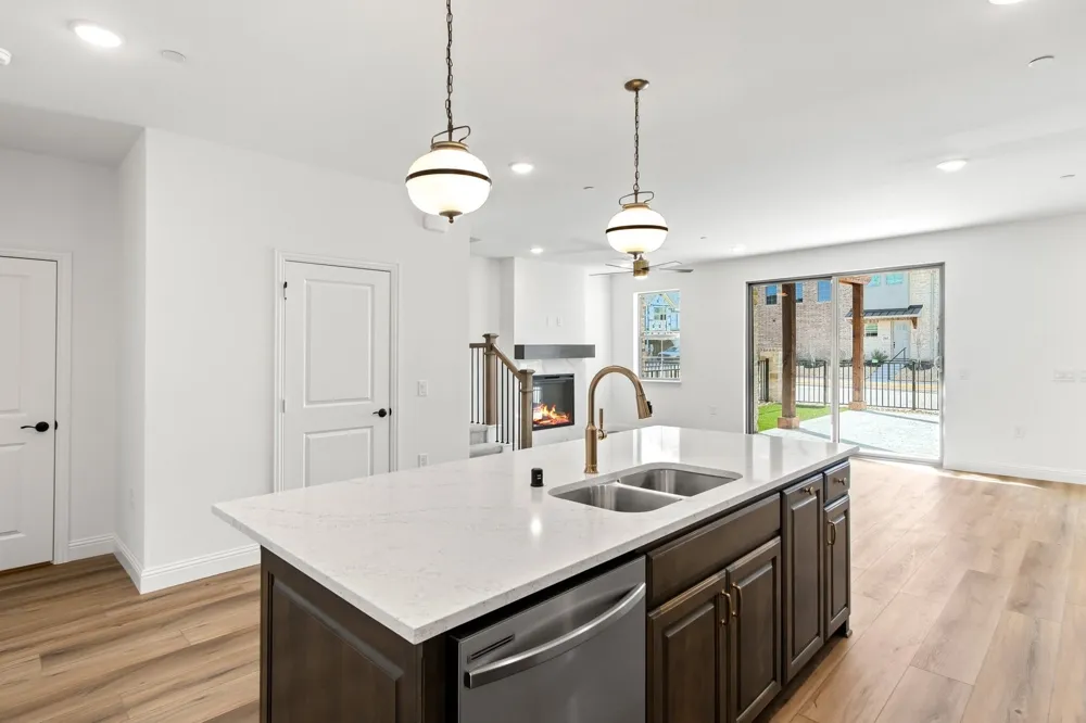1208 Armstrong The Colony, TX 75056