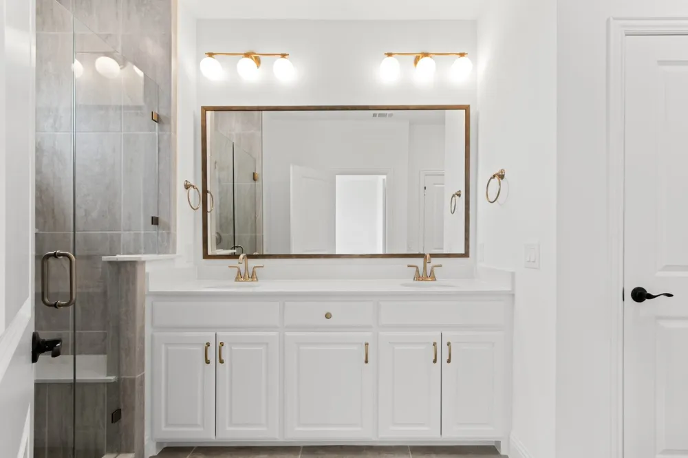 1208 Armstrong The Colony, TX 75056