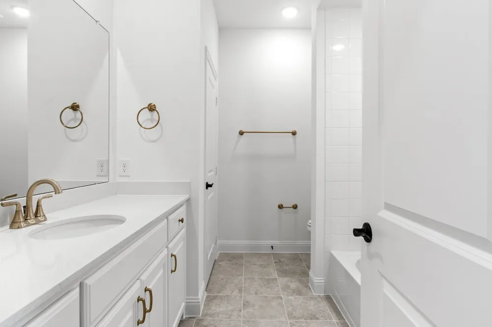 1208 Armstrong The Colony, TX 75056