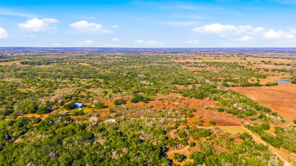6347 Old Goliad Rd Road Goliad, TX 77963