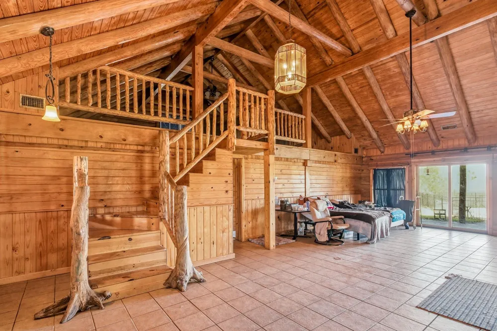 6347 Old Goliad Rd Road Goliad, TX 77963