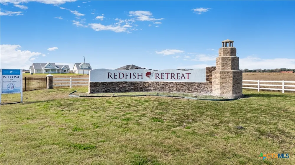 311 Channel Bass Lane Port Lavaca, TX 77979