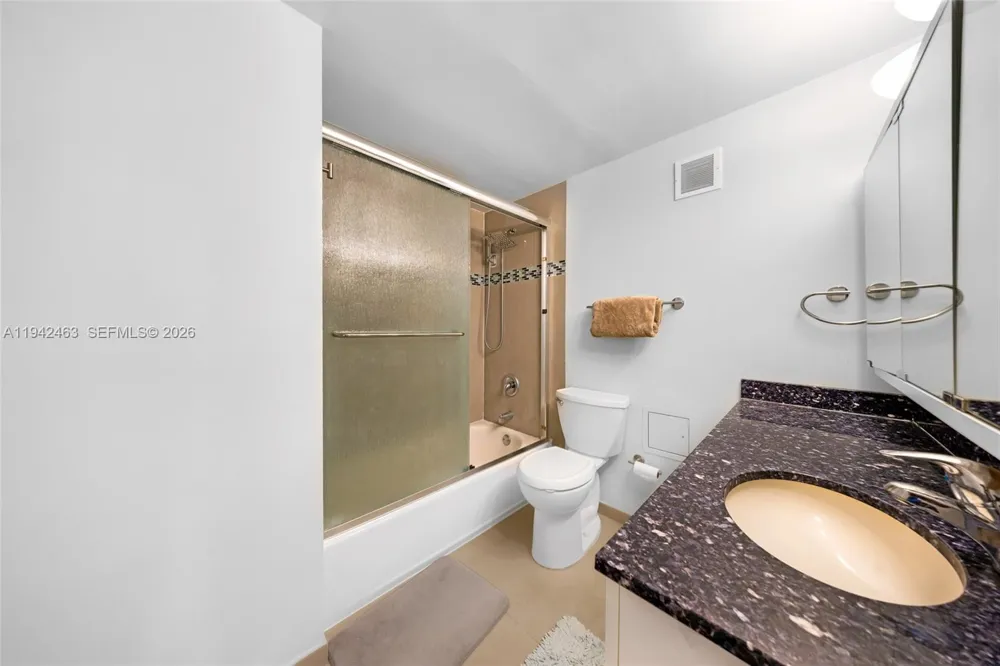 1200 West Ave #422 Miami Beach, FL 33139