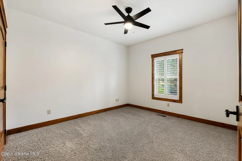 203 Comeback Bay Lane Sagle, ID 83860