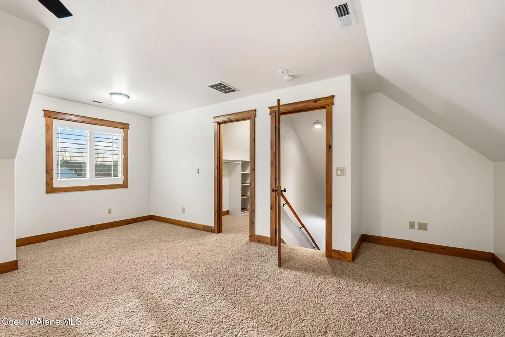 203 Comeback Bay Lane Sagle, ID 83860