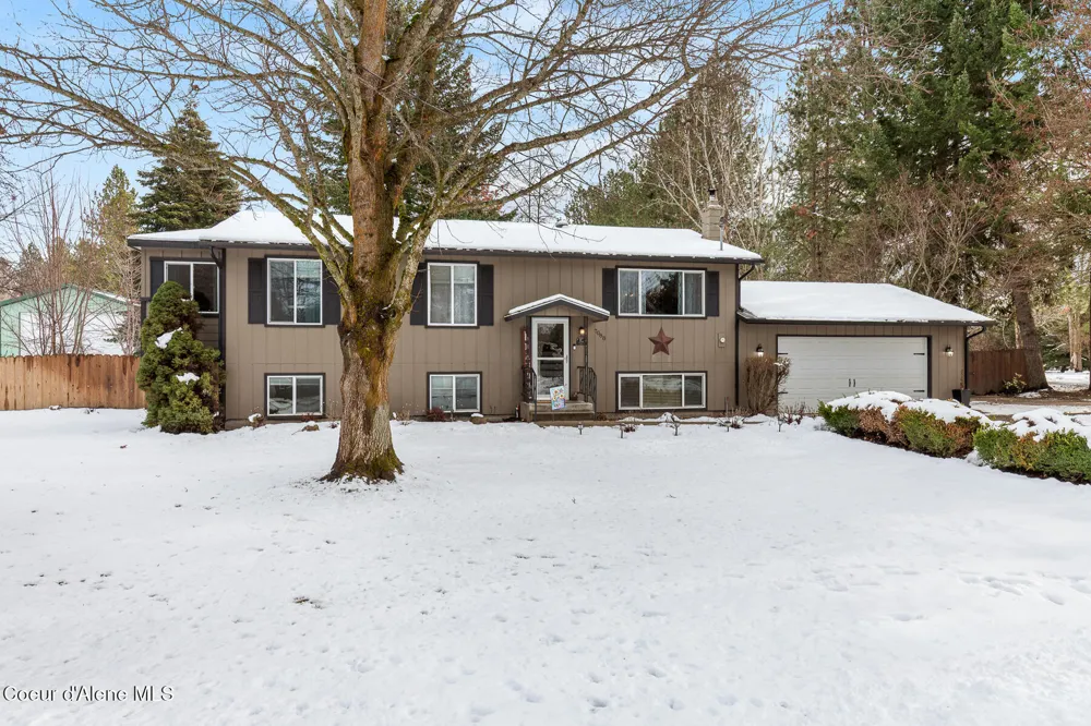 7088 Colfax Street Dalton Gardens, ID 83815