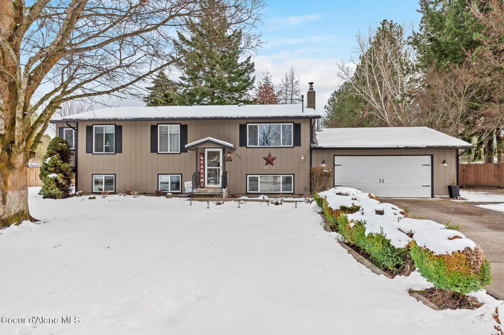 7088 Colfax Street Dalton Gardens, ID 83815