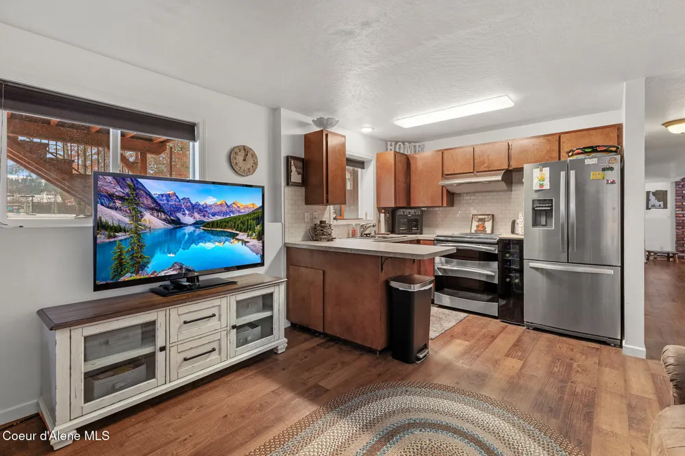 7088 Colfax Street Dalton Gardens, ID 83815