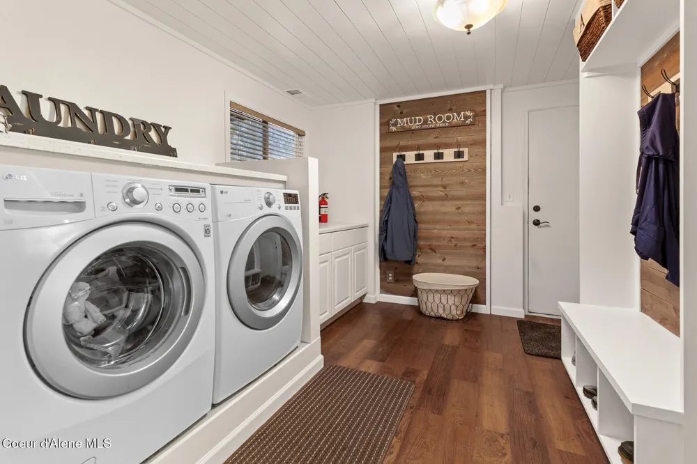 7088 Colfax Street Dalton Gardens, ID 83815