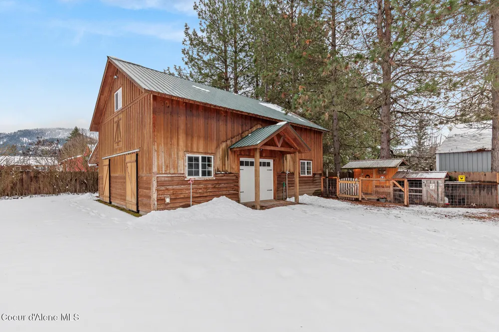 7088 Colfax Street Dalton Gardens, ID 83815