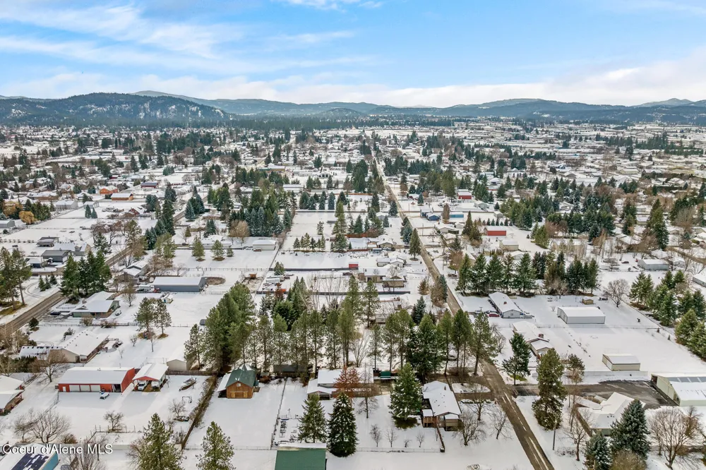 7088 Colfax Street Dalton Gardens, ID 83815