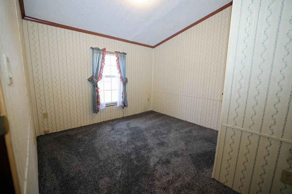 1767 Flanders Road Charlotte, MI 48813