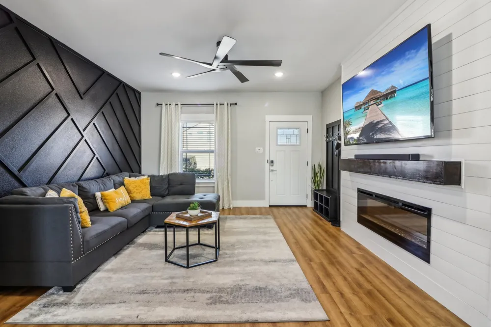 6165 River Pointe Drive Fort Worth, TX 76114