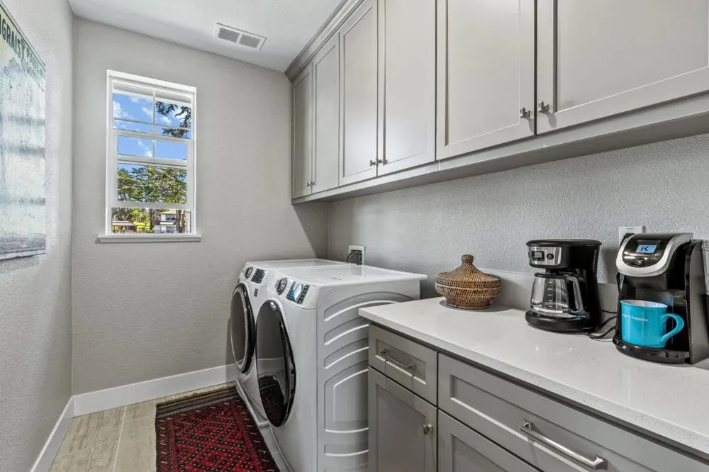 1838 Links Drive Seaside, CA 93955