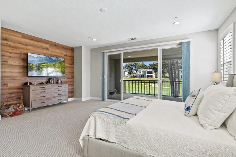 1838 Links Drive Seaside, CA 93955