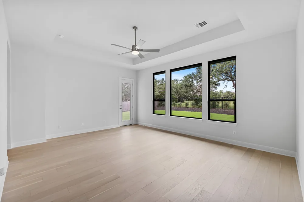 366 Crosswater Lane Dripping Springs, TX 78620