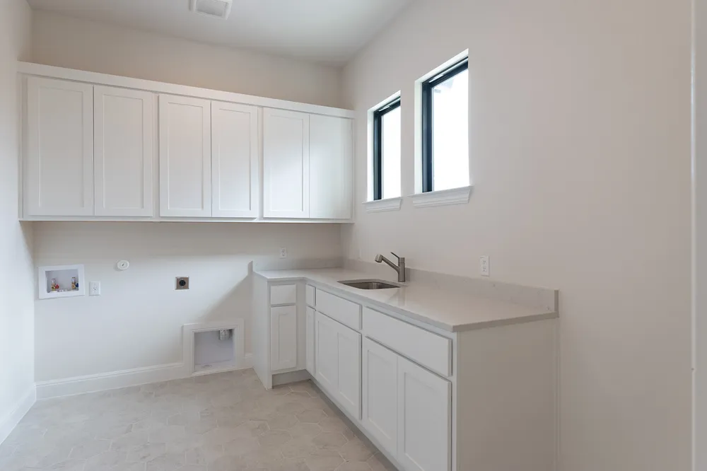 366 Crosswater Lane Dripping Springs, TX 78620