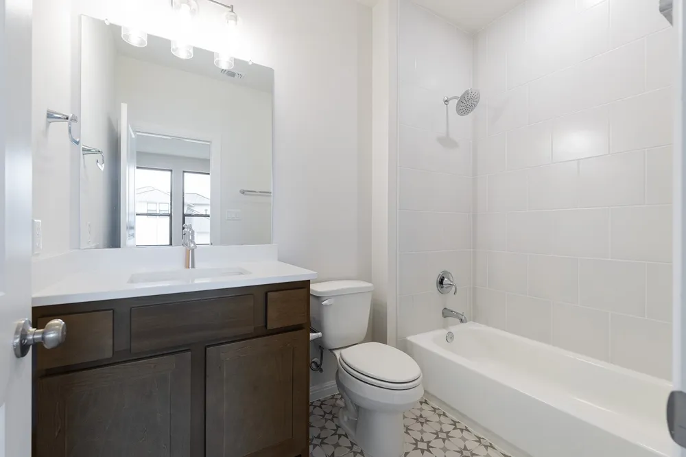 366 Crosswater Lane Dripping Springs, TX 78620