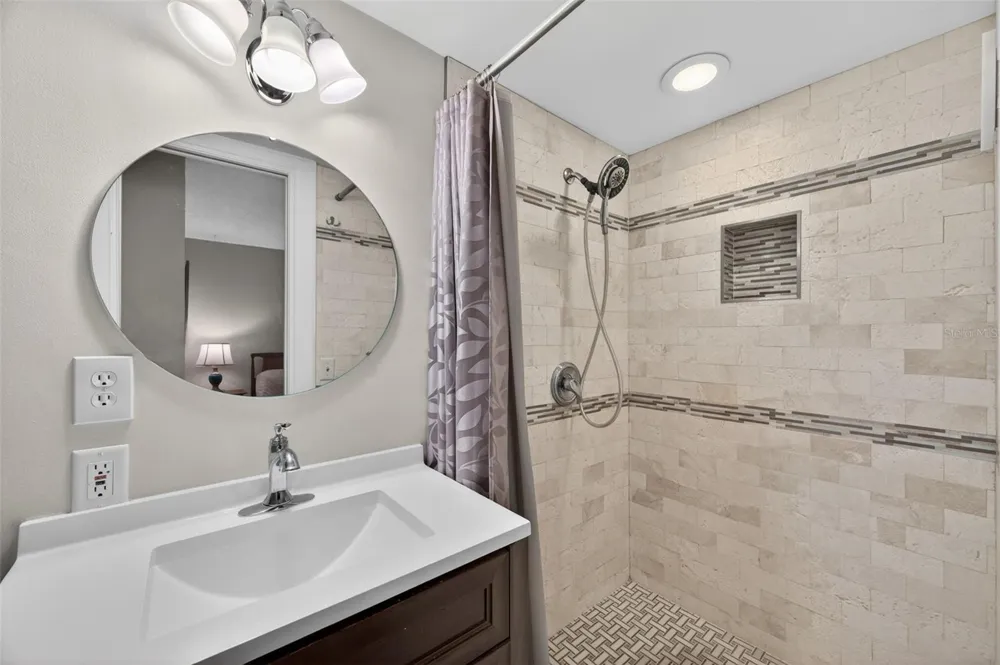 131 BLUFF VIEW DRIVE #403 Belleair Bluffs, FL 33770