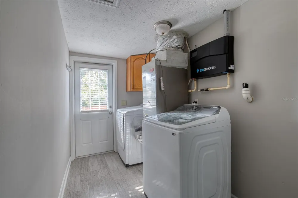 4416 BEVERLY AVENUE Jacksonville, FL 32210