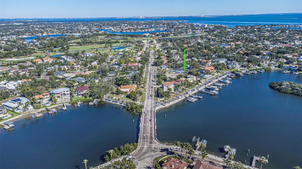 105 ESTADO WAY NE St Petersburg, FL 33704