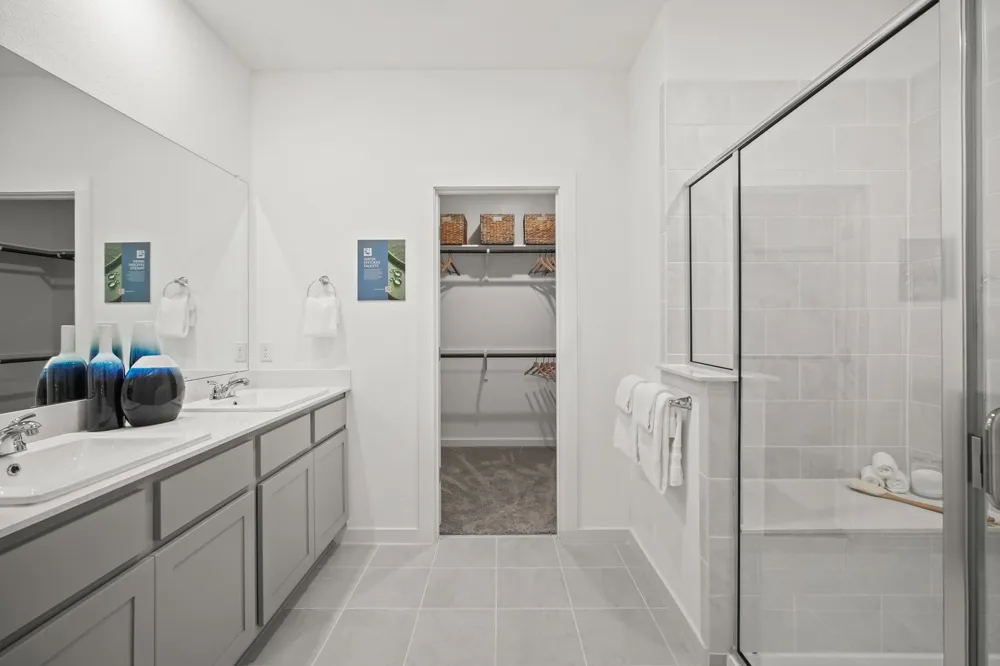 1102 Universal Drive Hutto, TX 78634