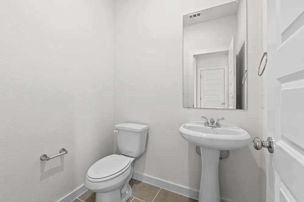 1102 Universal Drive Hutto, TX 78634