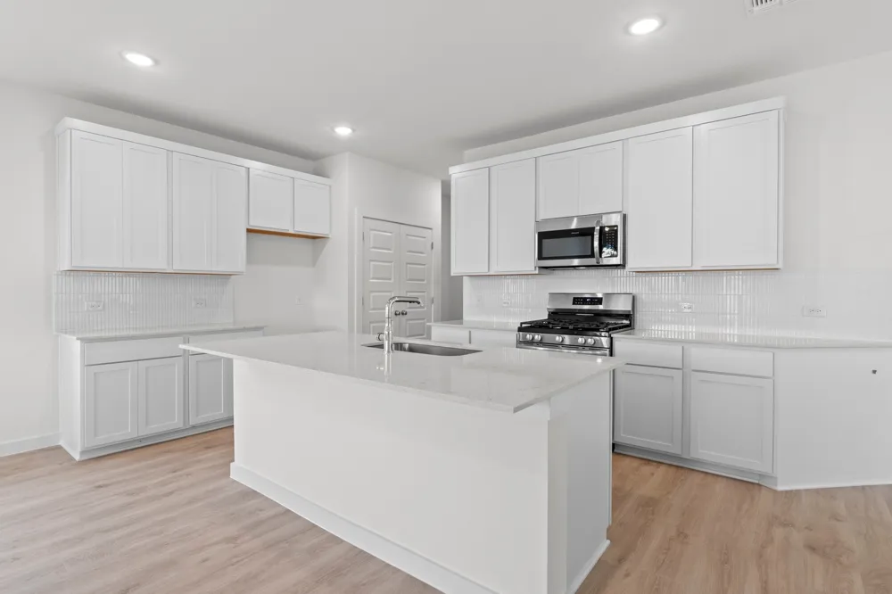 1102 Universal Drive Hutto, TX 78634