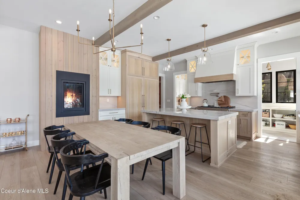 713 Center Valley Road Sandpoint, ID 83864