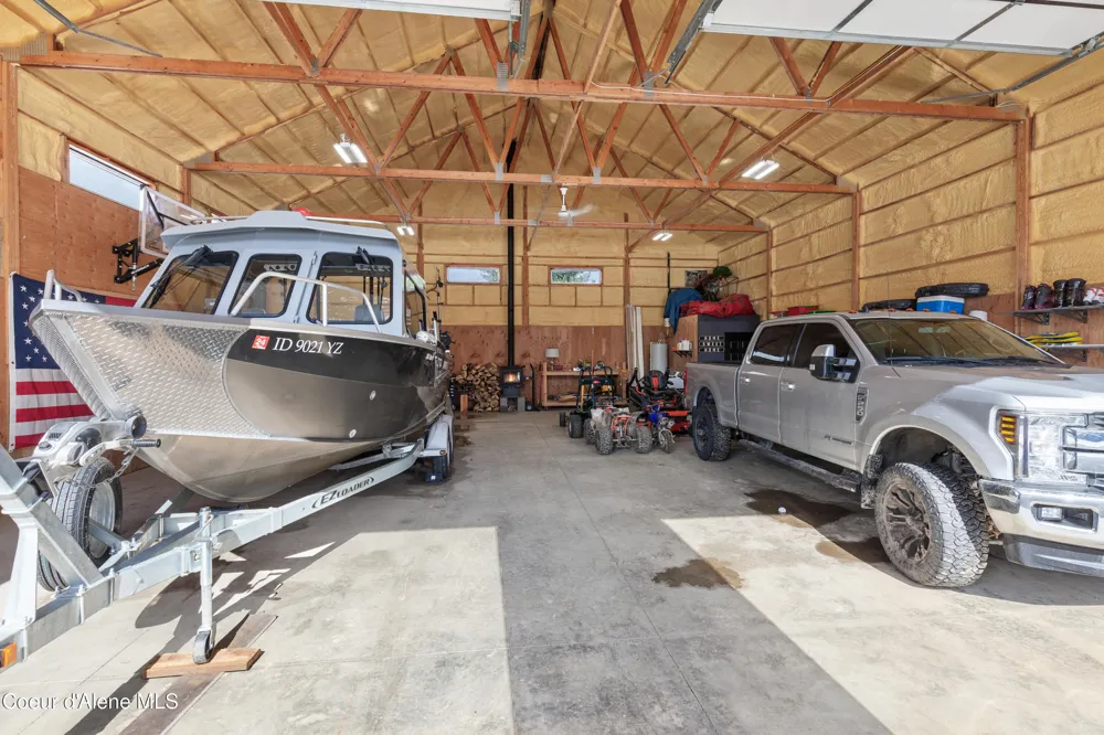 713 Center Valley Road Sandpoint, ID 83864