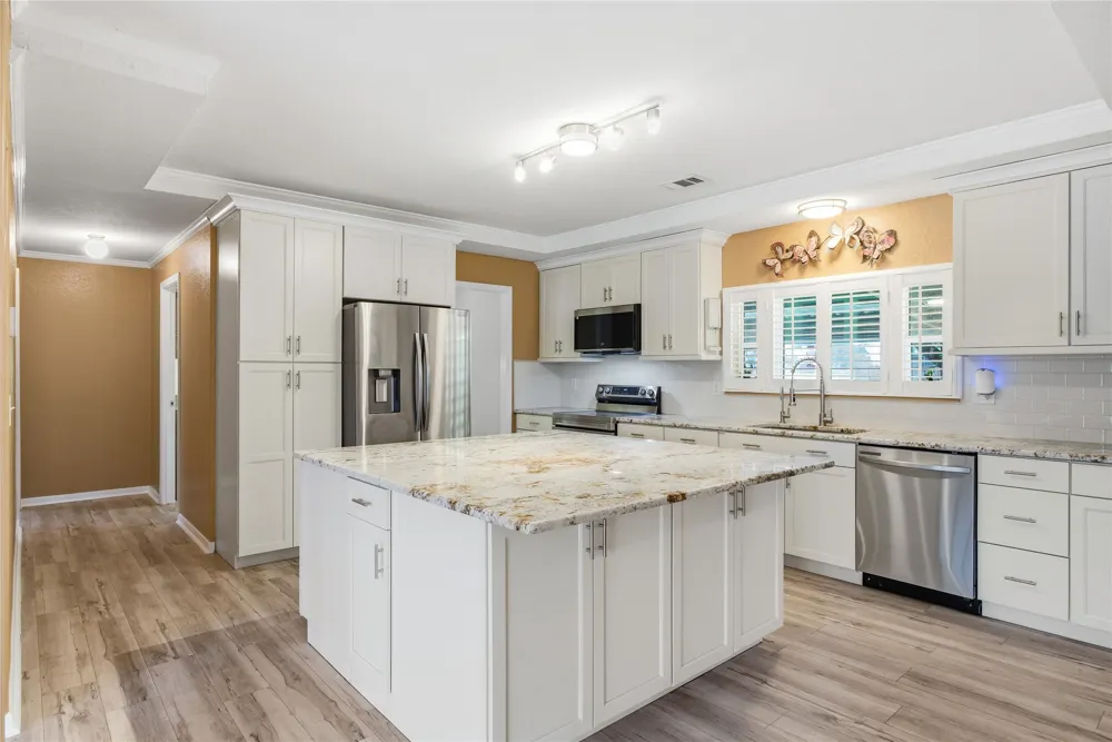 370 VZ County Road 4134 Canton, TX 75103