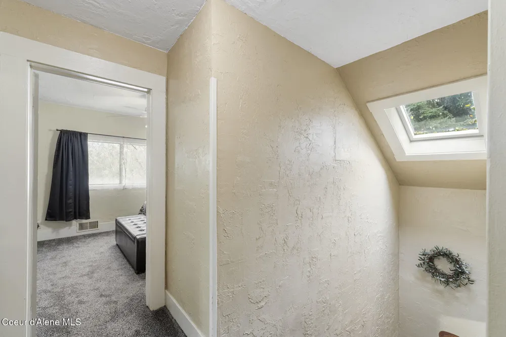 457 E Market Avenue Kellogg, ID 83837