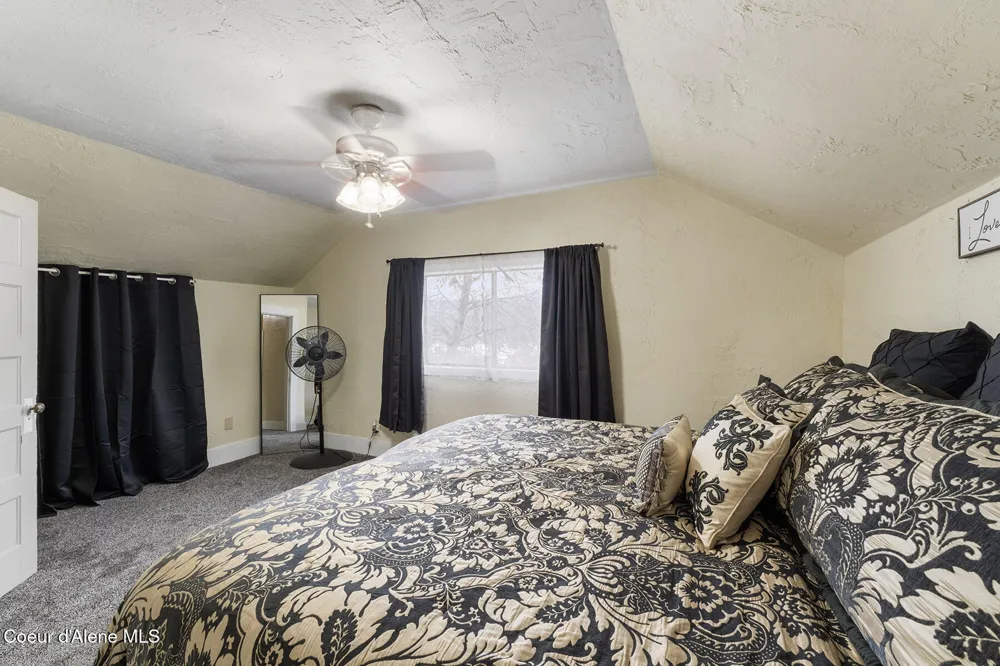 457 E Market Avenue Kellogg, ID 83837