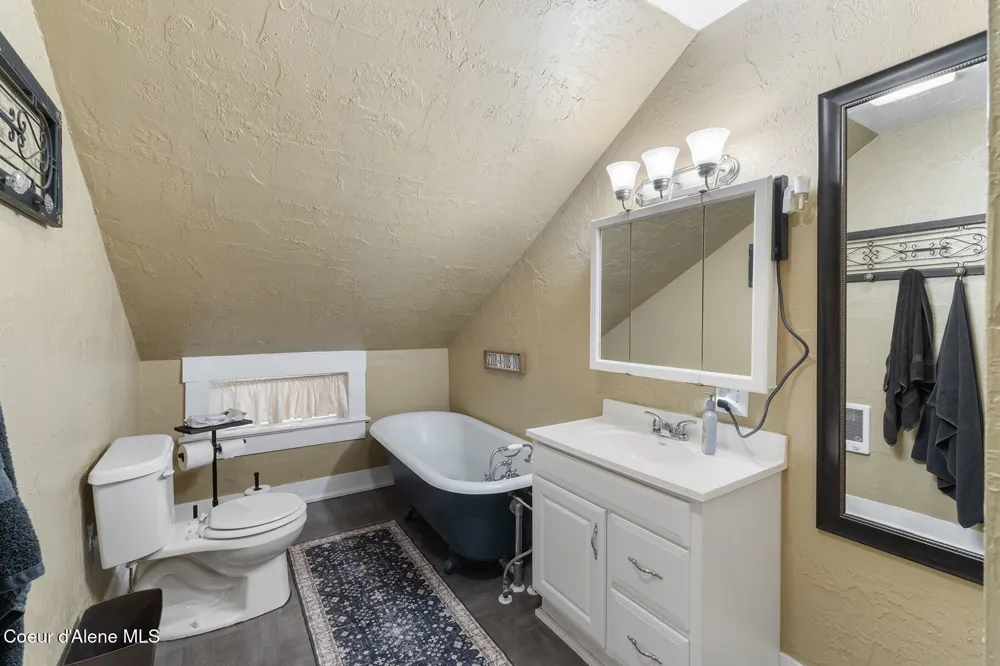 457 E Market Avenue Kellogg, ID 83837