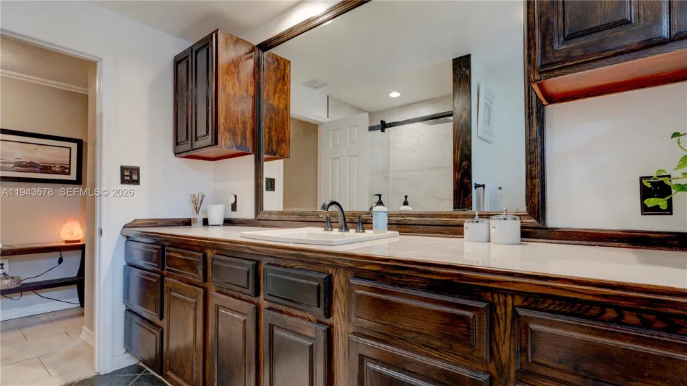 150 Azalea St. Plantation Key, FL 33070