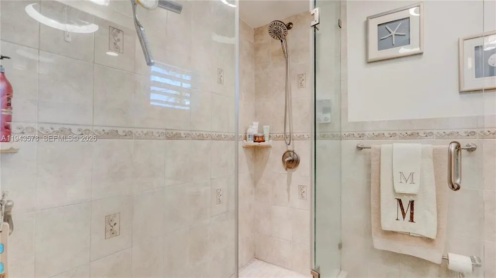 150 Azalea St. Plantation Key, FL 33070