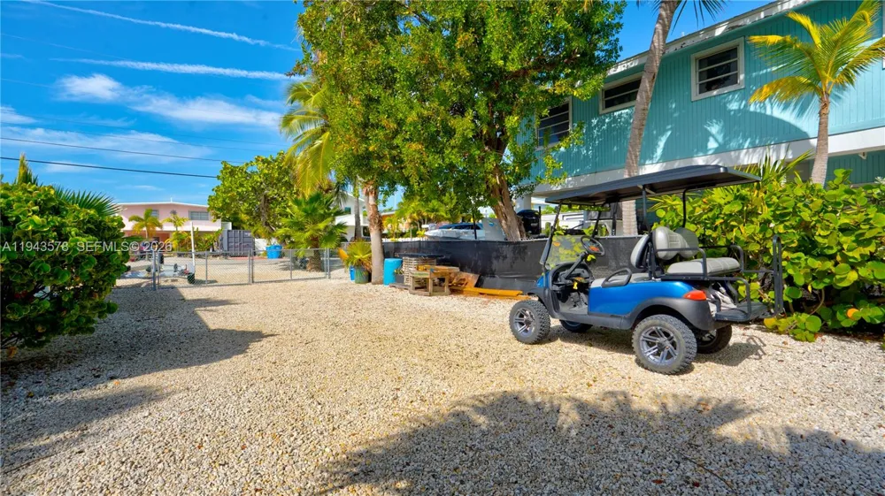 150 Azalea St. Plantation Key, FL 33070