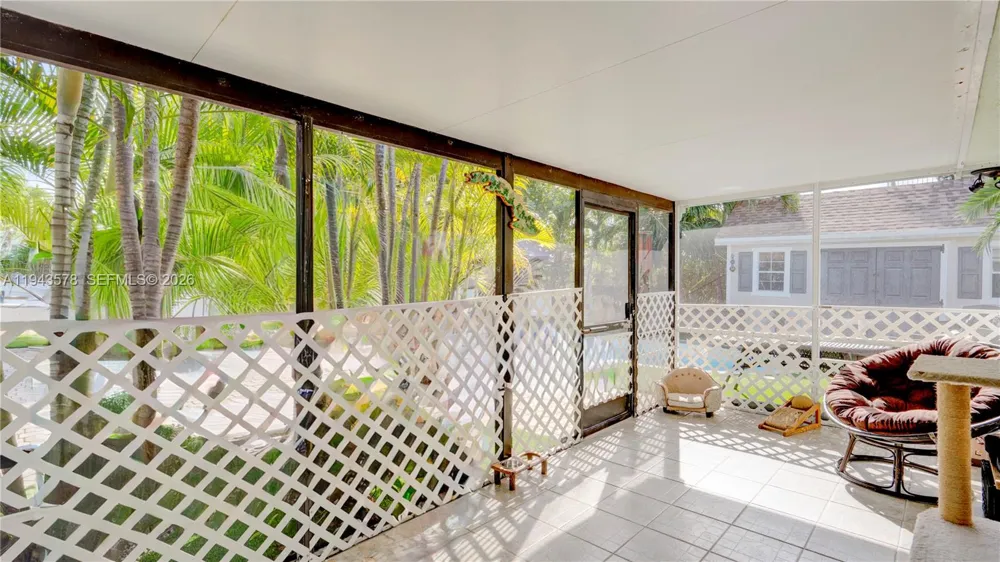 150 Azalea St. Plantation Key, FL 33070