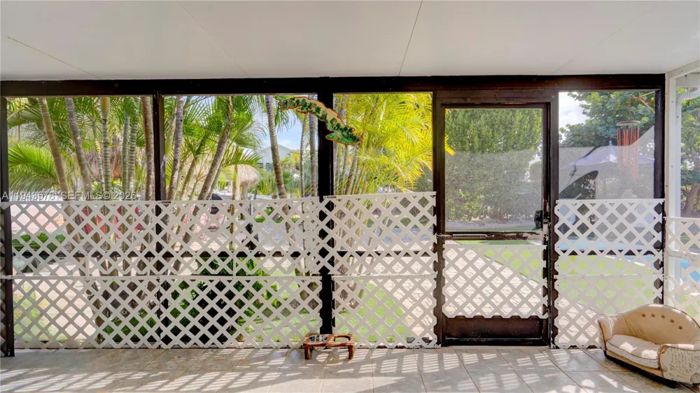 150 Azalea St. Plantation Key, FL 33070