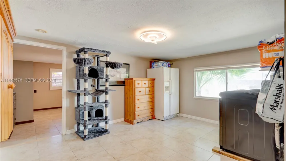 150 Azalea St. Plantation Key, FL 33070