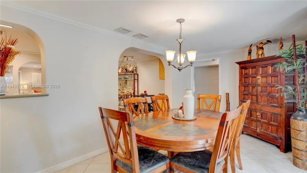 150 Azalea St. Plantation Key, FL 33070