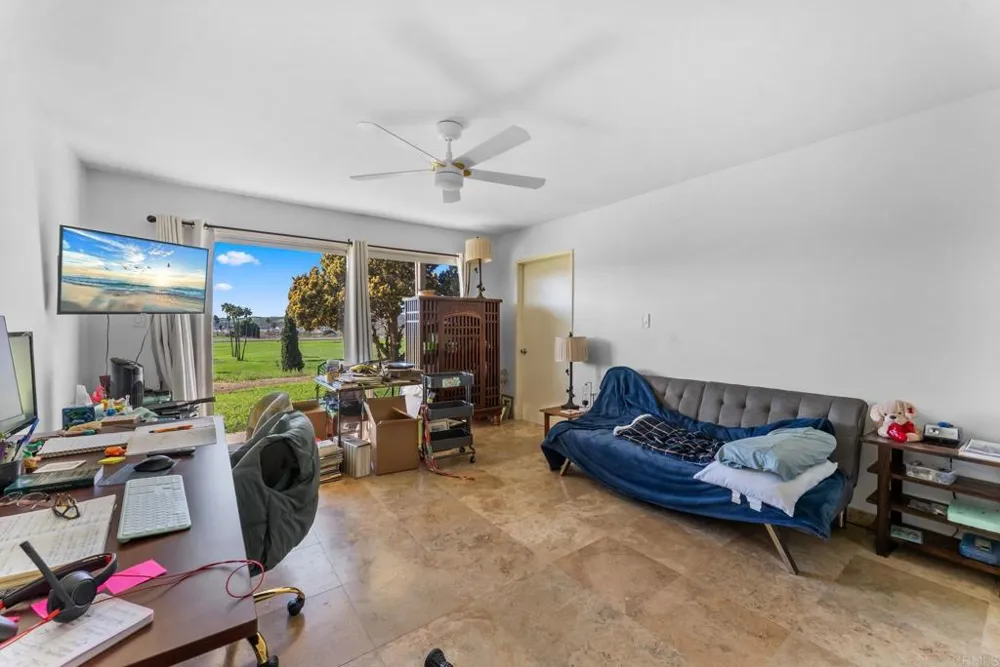 32 Via Casitas Bonsall, CA 92003